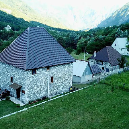 Guest house Kulla E Sadri Lukes 4*