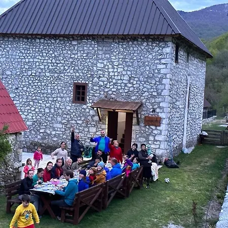 Kulla E Sadri Lukes