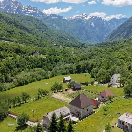 Kulla E Sadri Lukes Penzion 4*