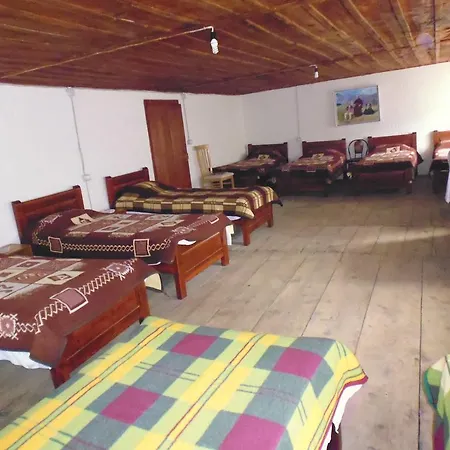 Kulla E Sadri Lukes Guest house 4*