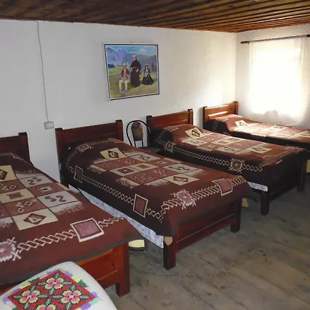 Guest house Kulla E Sadri Lukes