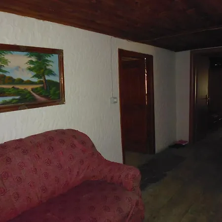 Kulla E Sadri Lukes Casa de hóspedes