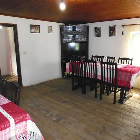 Kulla E Sadri Lukes Guest house Theth