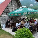 Kulla E Sadri Lukes 4*