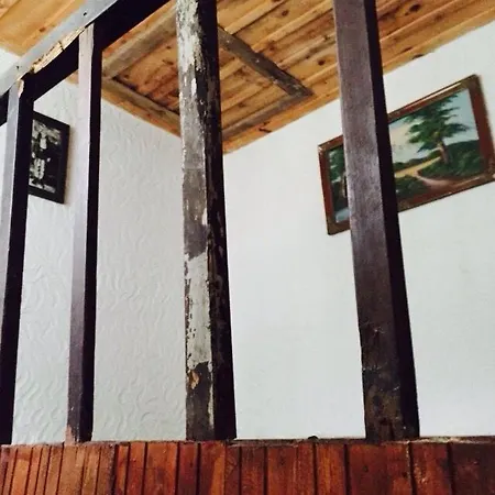 Kulla E Sadri Lukes 4*