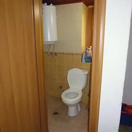 Kulla E Sadri Lukes 4*