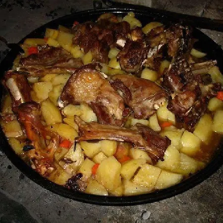 Kulla E Sadri Lukes 4*