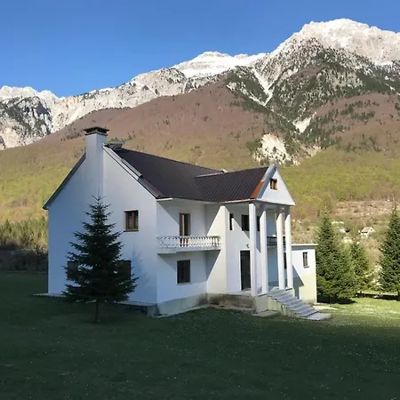 Kulla E Sadri Lukes Affittacamere