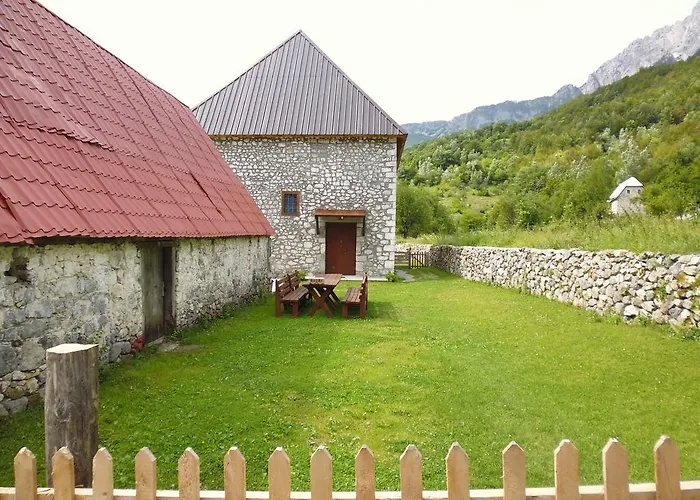 Affittacamere Kulla E Sadri Lukes