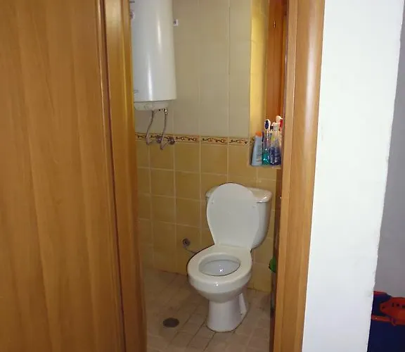 Kulla E Sadri Lukes 4*