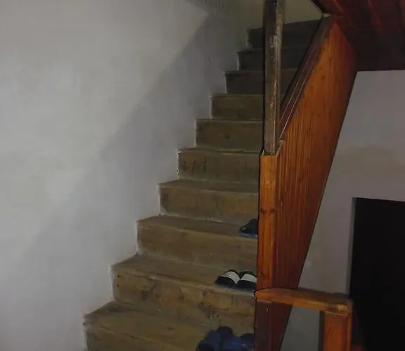 Kulla E Sadri Lukes Affittacamere 4*