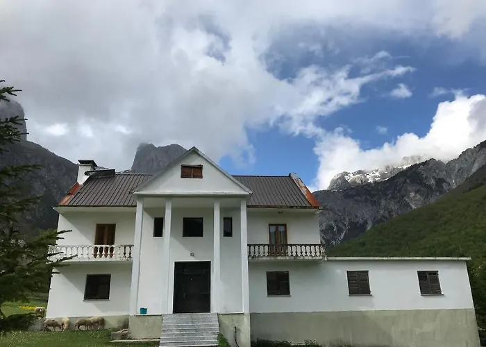 Kulla E Sadri Lukes Theth